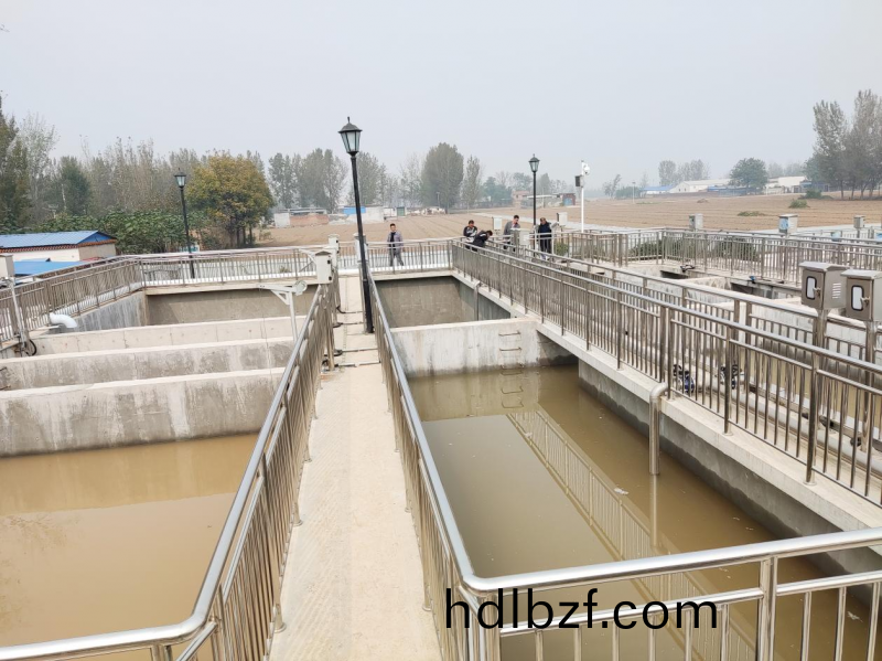 慶祝公司濮陽汚水處理項目註水投入使(shi)用