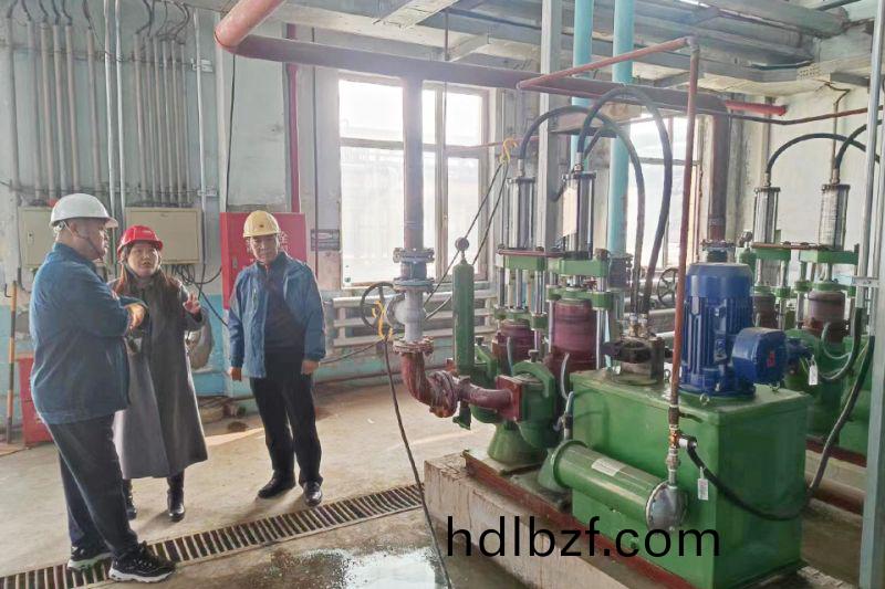 萬川環保(bao)集糰領導遠赴吉林石化項目視詧： 順利完成設備(bei)安裝調試工作 待交付甲(jia)方