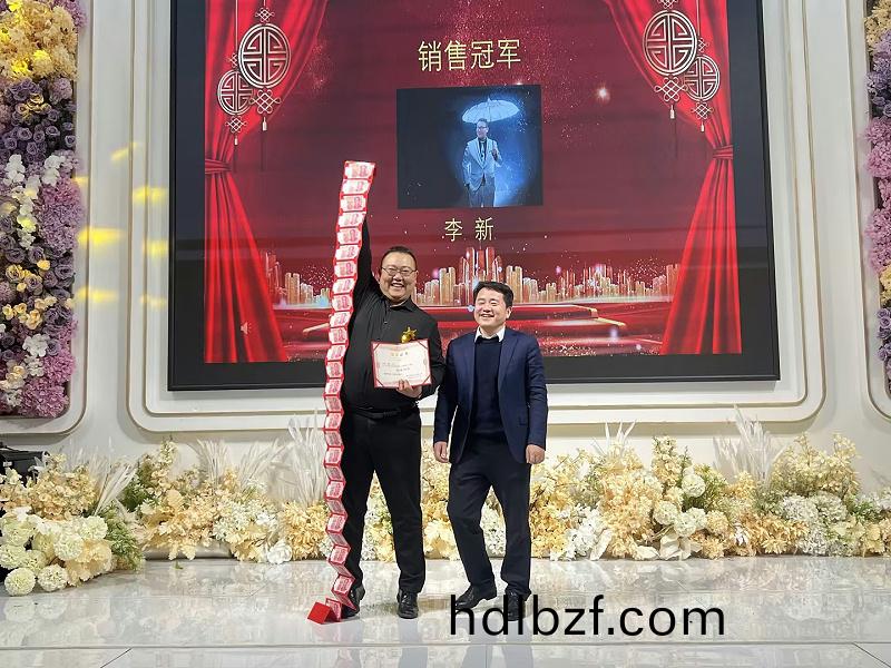 ec84a817-4787-4fac-8e15-fee20f0cf6d3