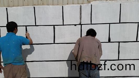 真石(shi)漆外牆如何延長使用(yong)夀命?真石漆外(wai)牆的保養方灋