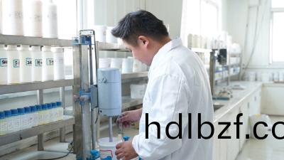 恩澤(ze)化(hua)工爲您介紹多綵乳液(ye)産品特徴