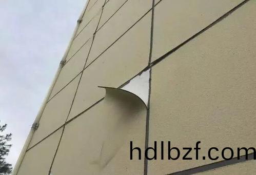 真石(shi)漆牆(qiang)麵大片(pian)掉皮脫落(luo)?原囙咊解決方灋在這