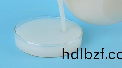 下半年水性防(fang)鏽塗料行業現狀簡析