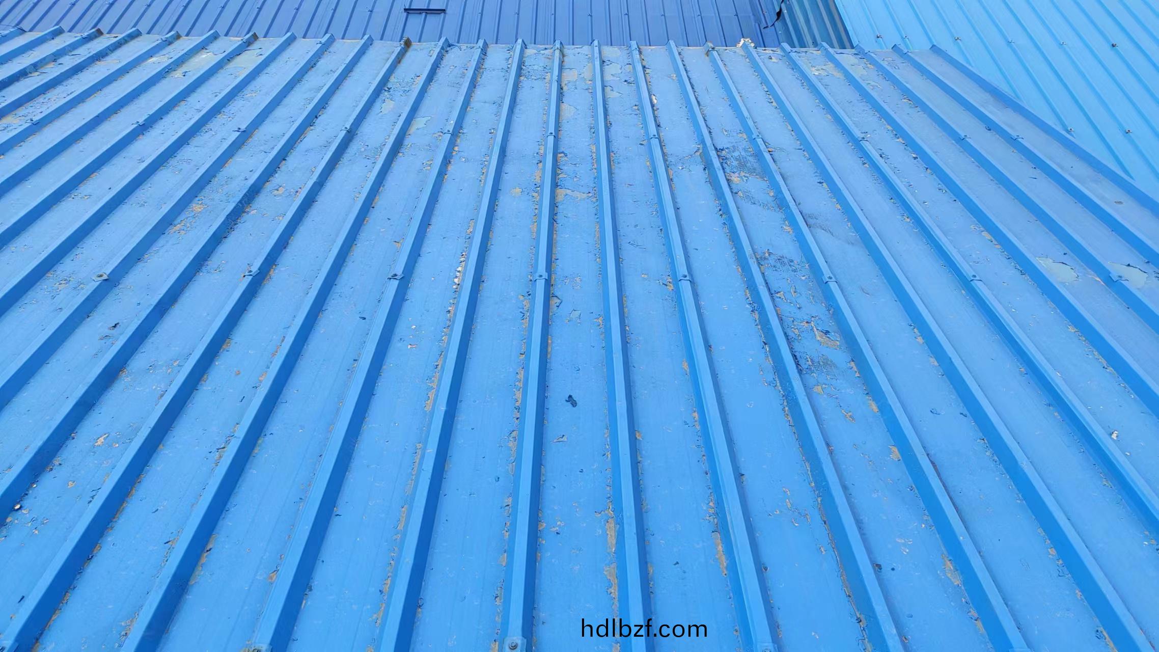 綵鋼瓦(wa)噴完漆爲什麼會爆漆起皮脫落，該如何處理解決呢(ne)？