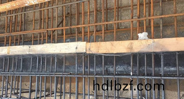 工地鋼筋(jin)生鏽怎麼辦？