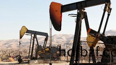 石油(you)化(hua)學設備如(ru)何防鏽除鏽?