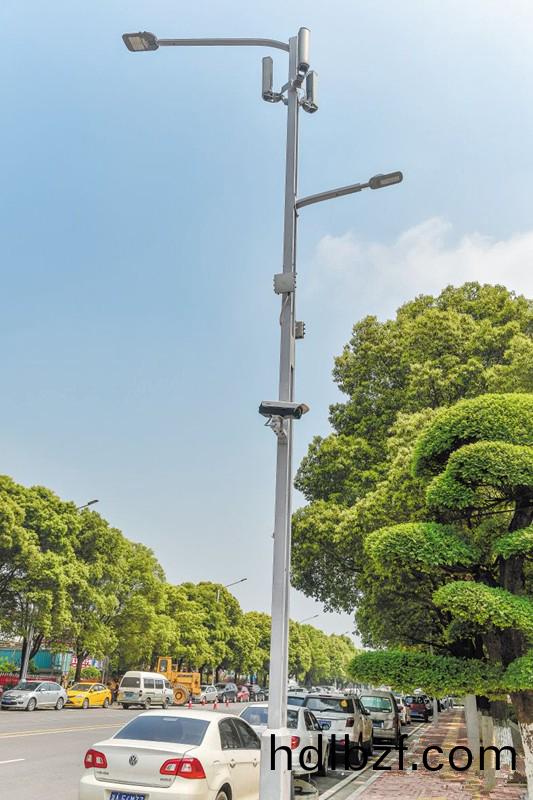 湖南首條“智慧炤明路”亮相(xiang)長沙(sha)隆平高科技園